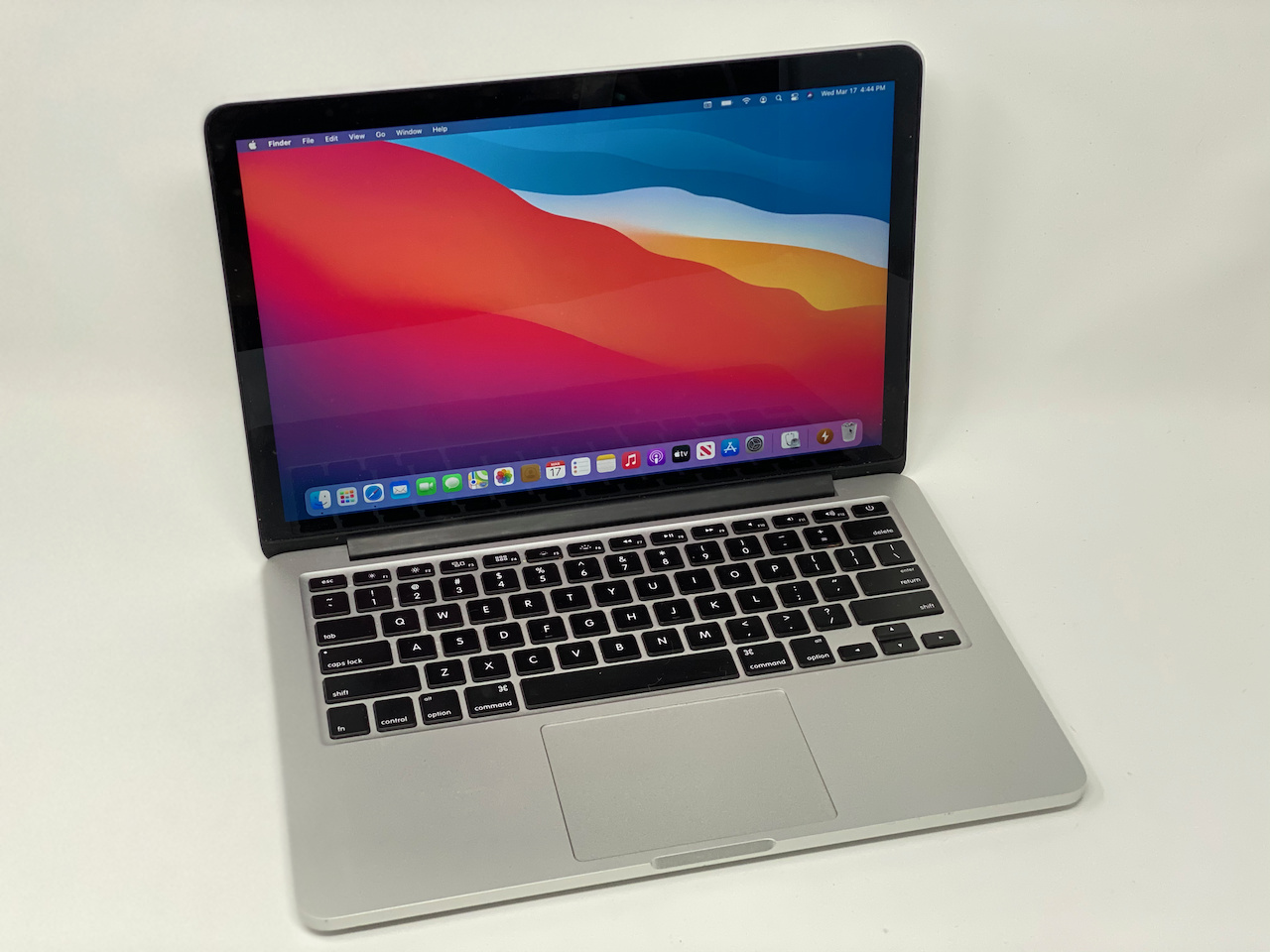Apple MacBook Pro (Retina, 13-inch, Late 2013) Silver, 4GB RAM ...